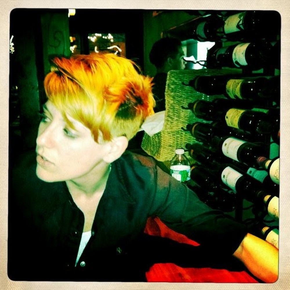 Meet your Posher, Lauren